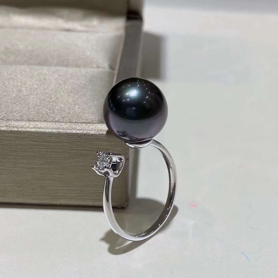 18K Gold 11-12mm Tahitian Pearl With Diamond Ring  - TS024