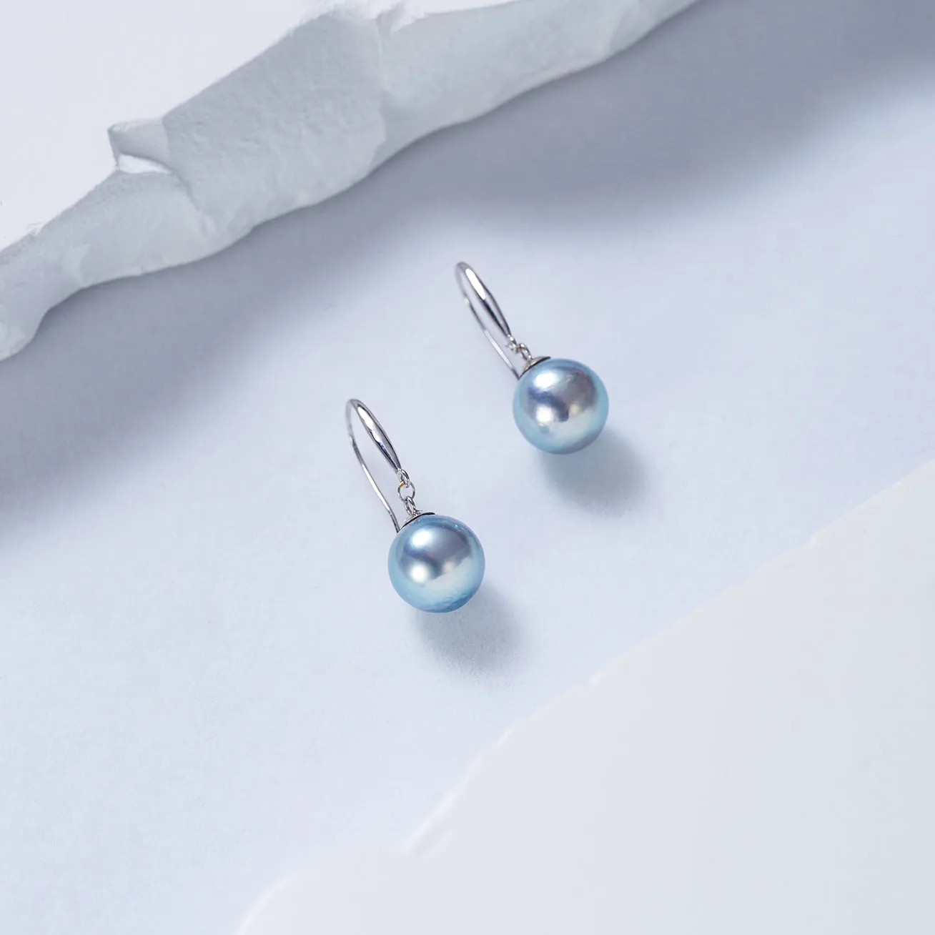 18K Gold Silver Blue Akoya Pearl Earrings KE00161