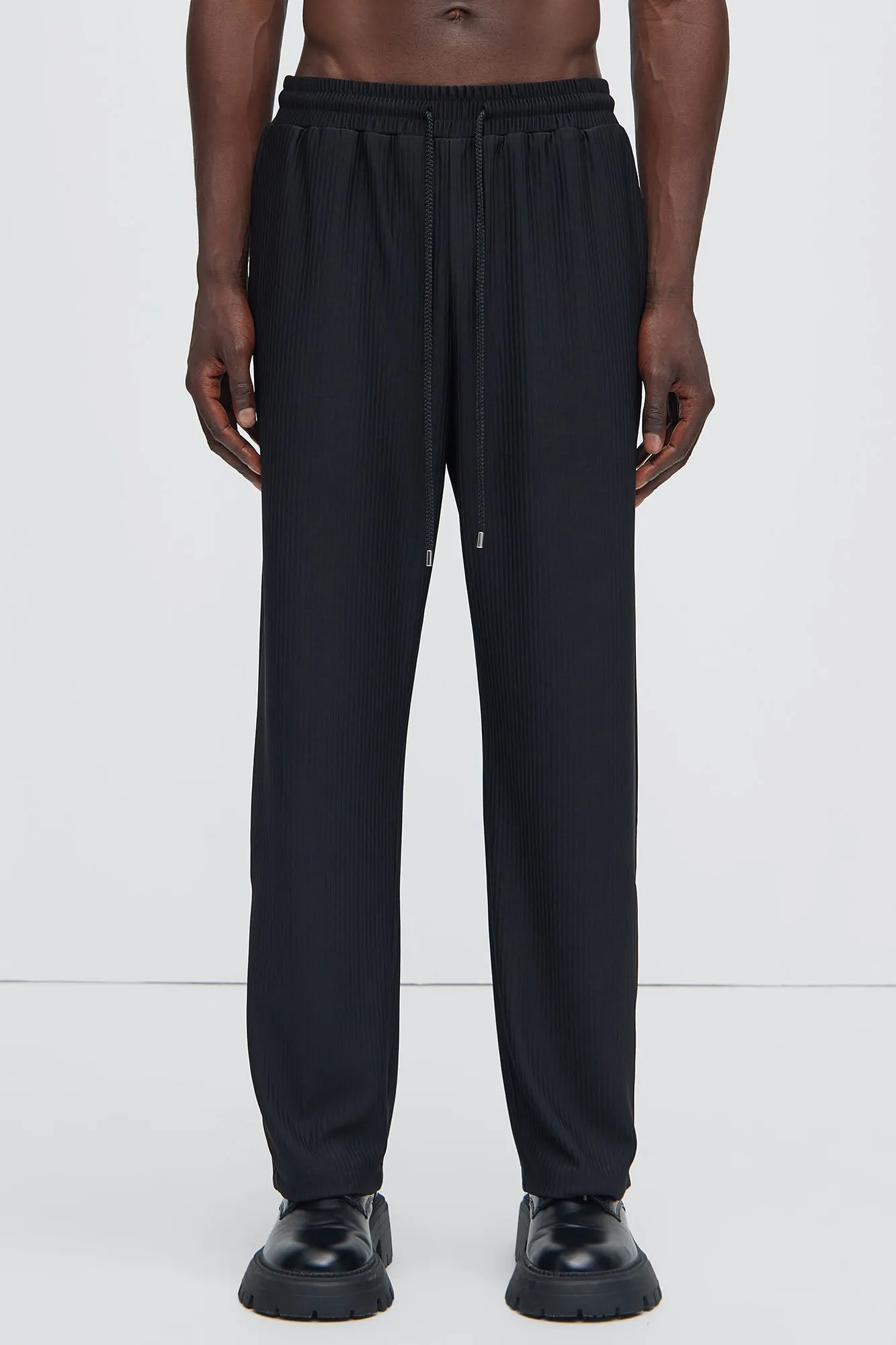 Archway Pleated Pants - Black