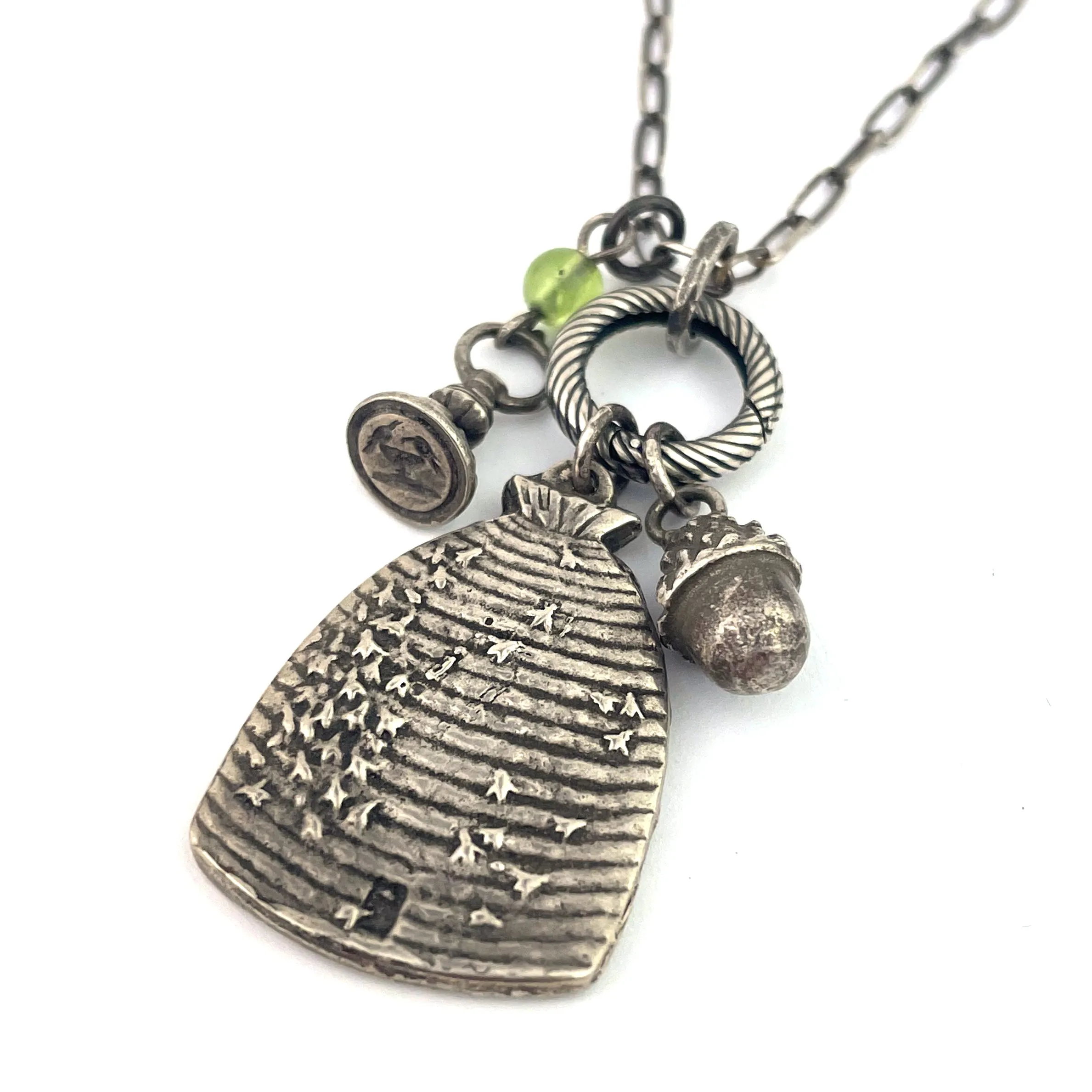 BEEHIVE Charm Necklace with Peridot - SILVER