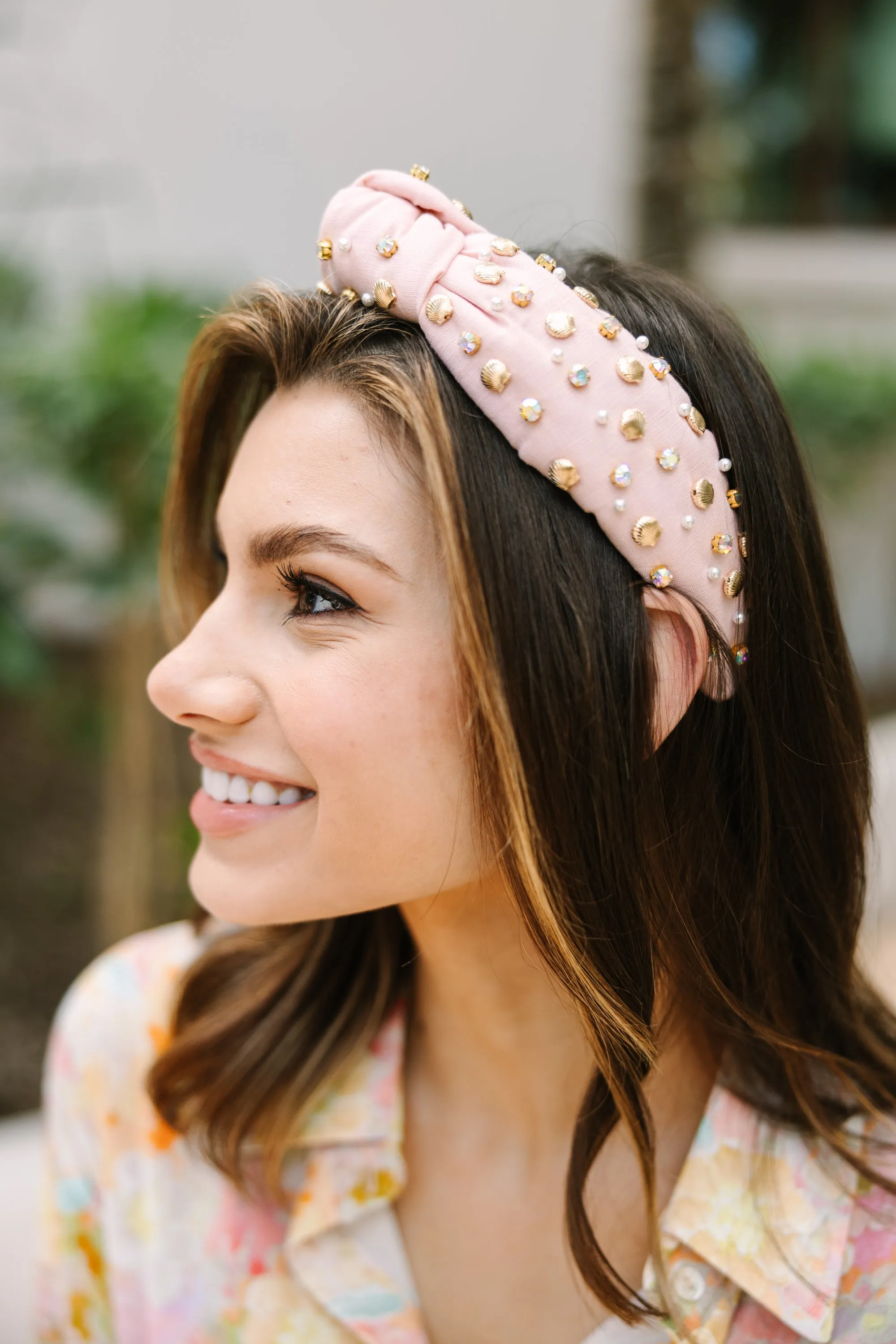 Bohemian Gemme: Natural Seashell Knotted Headband