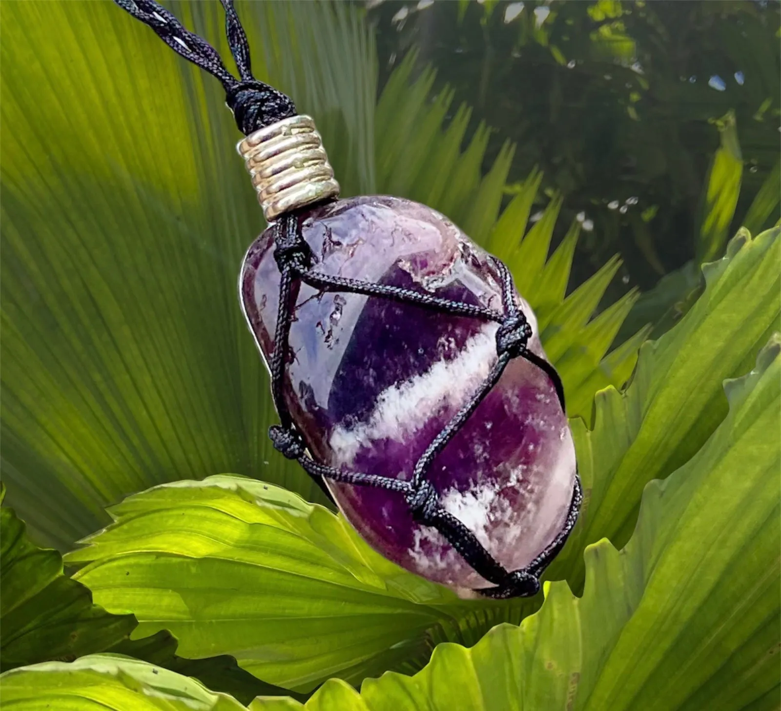 Chevron Amethyst Macramé Pendant