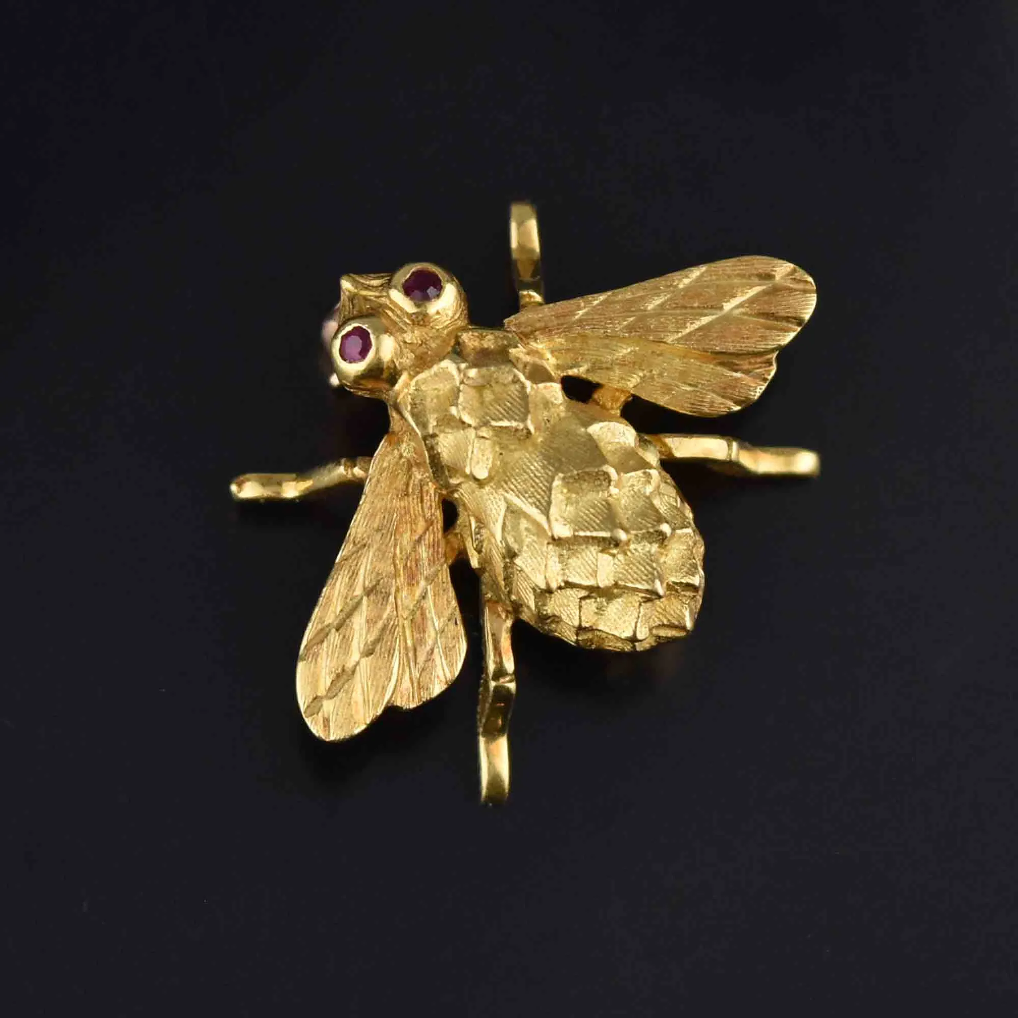 Fine 18K Gold Bumble Bee Brooch w Ruby Eyes