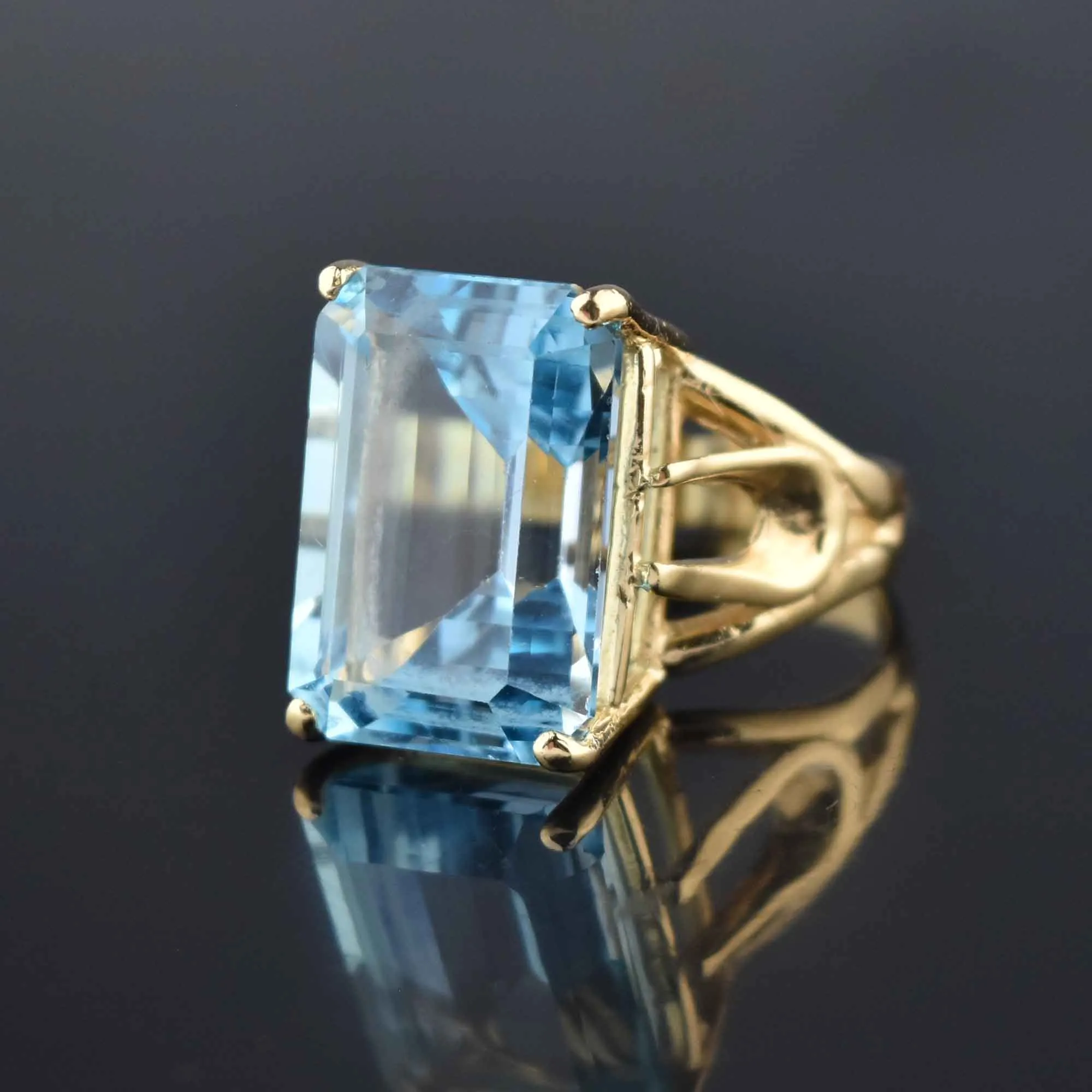 Mid Century 14K Gold Vintage 23 CTW Blue Topaz Ring