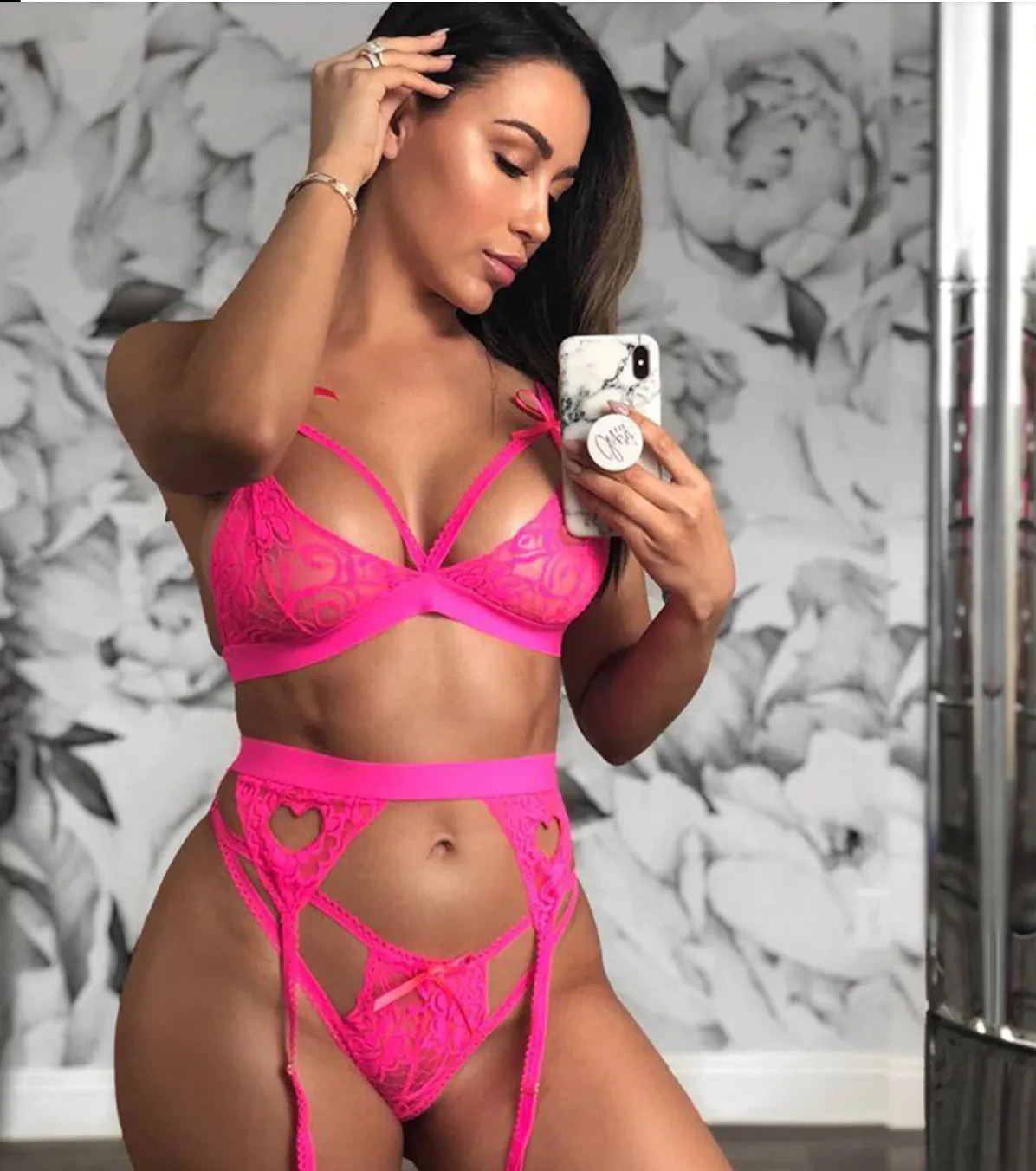 SET LENJERIE 'V DAY' - Set lenjerie intima 3 piese roz